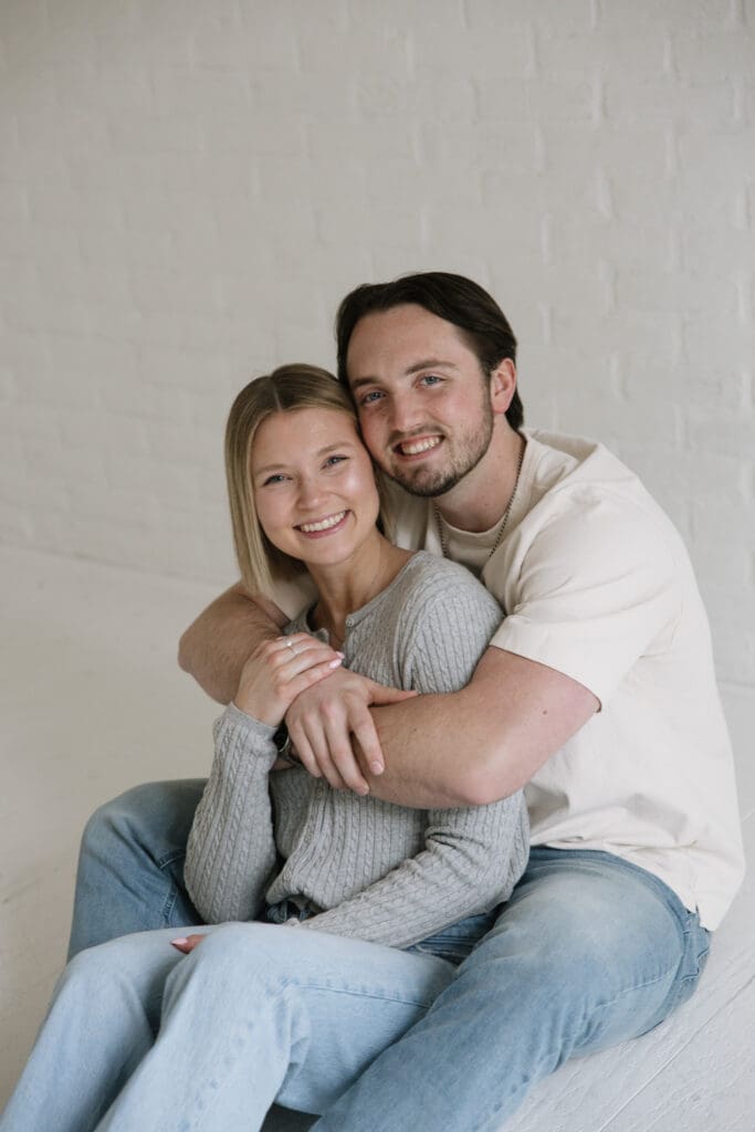 Idaho wedding photographer. Boise couples photographer. Idaho portrait photographer. Engagement photographer. Boise mini photoshoot.